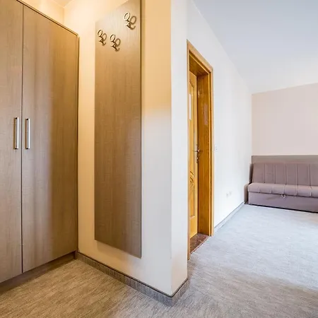 Hotel Garni Mb